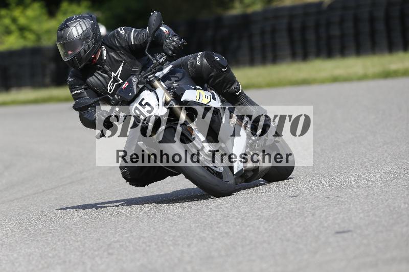 Archiv-2025/22 06.06.2025 DISCOVER the BIKE ADR/Race 3 rot/95